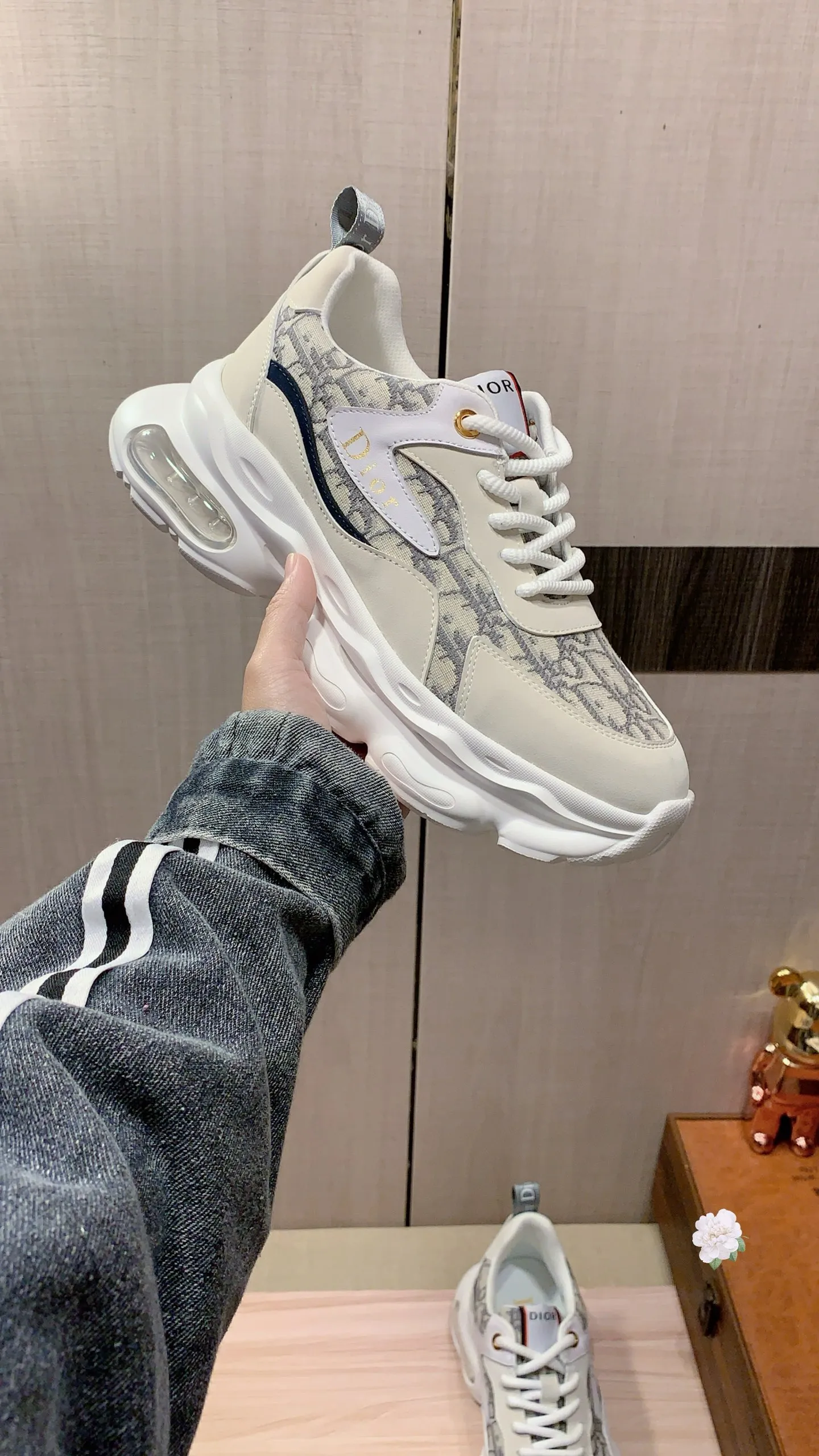 Men's men's shoes💰460💰💰🎩🎩[Lightning][Lightning] "Dior DIOR*" latest • popular casual shoes, top brand [seduce] luxury ~ purchasing agency, top ~ quality. [Strong] The upper is made of imported breathable cowhide with material ➕ breathable sheepskin feet (•) and fine workmanship. The original stylish and stylish soft rubber wear-resistant and non-slip outsole is light and comfortable on the feet. The real thing looks better when photographed in person. 012: code: 38-44, 2️⃣ colors selected